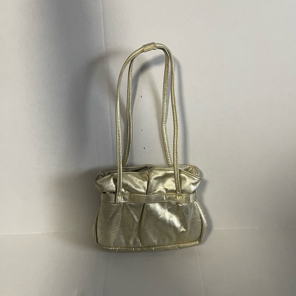 Vintage Gold Women's Shoulder Bag with Clasp Closure Pocket